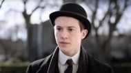 Joseph Quinn as Leonard Bast | Image Via: Playground Entertainment